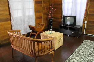 Izz Room Motel Langkawi Exterior photo